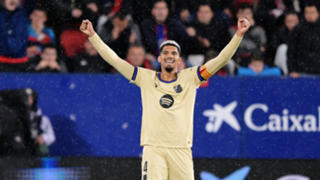 Liverpool announce arrival of Araujo on season-long loan