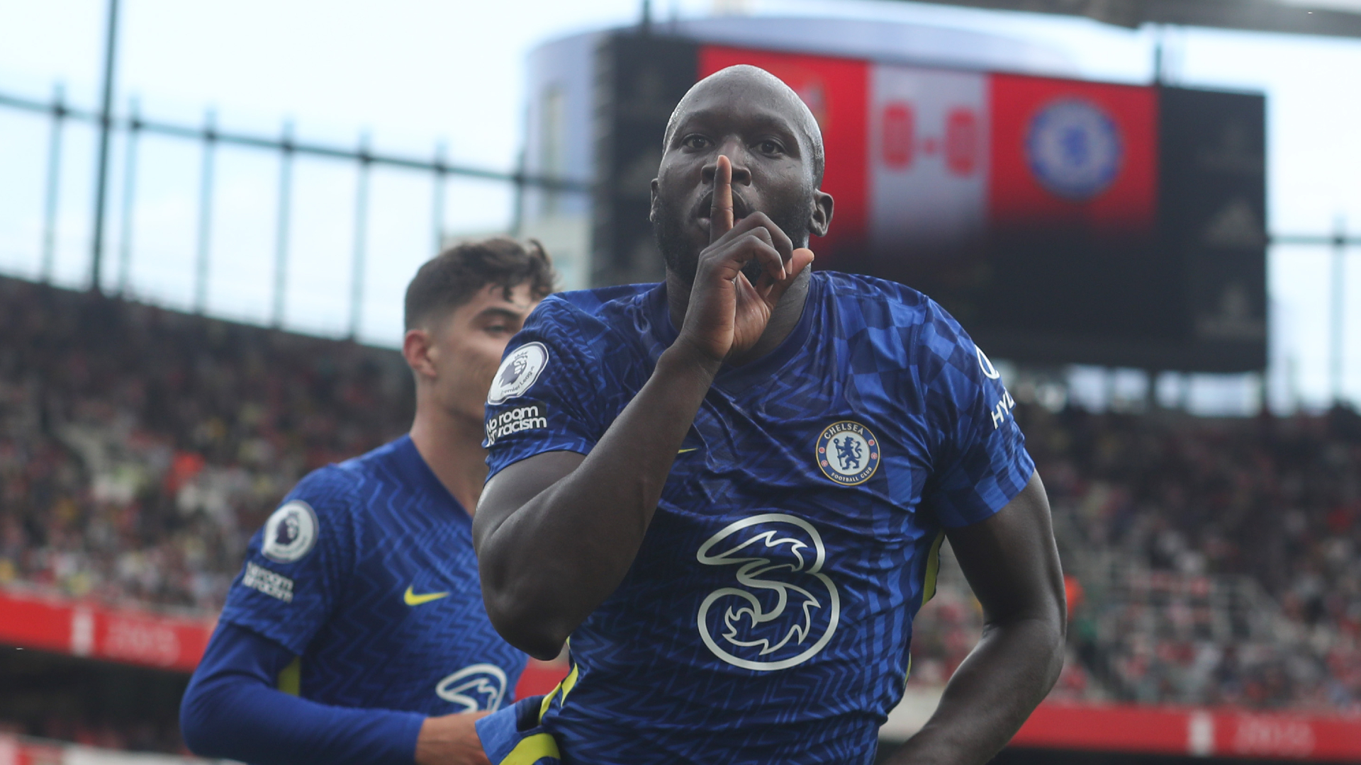 Arsenal 0-2 Chelsea: Lukaku scores on second debut as Blues ease to victory