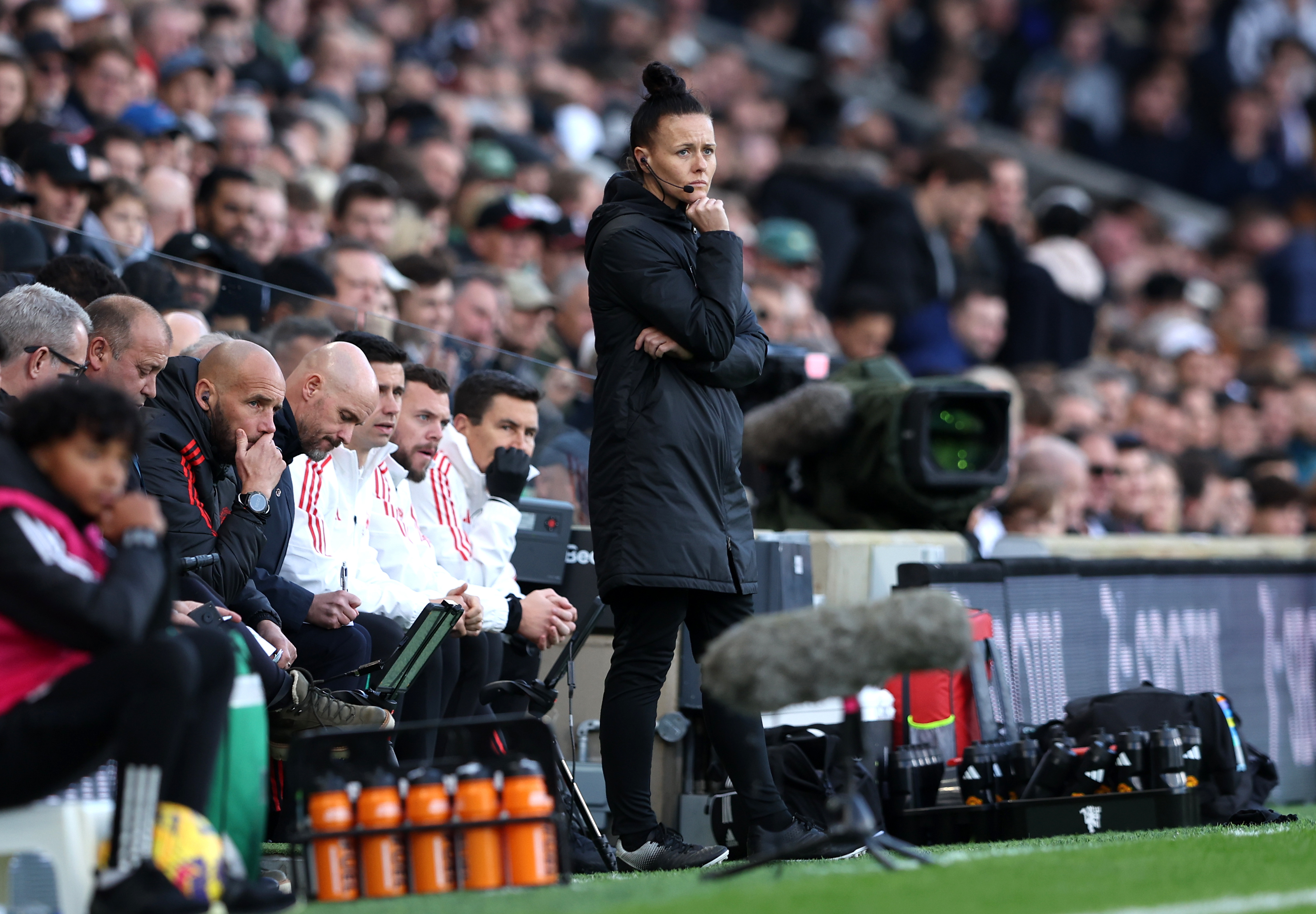 Fourth official Rebecca Welch during a Premier League match at Craven Cottage