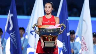 Home favourite Zheng sees off Andreeva to capture China Open crown