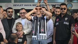 Trossard finalises Besiktas switch from Arsenal