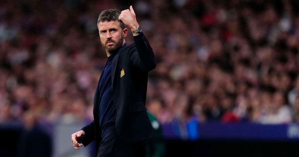 Manchester United manager Michael Carrick speaking to media