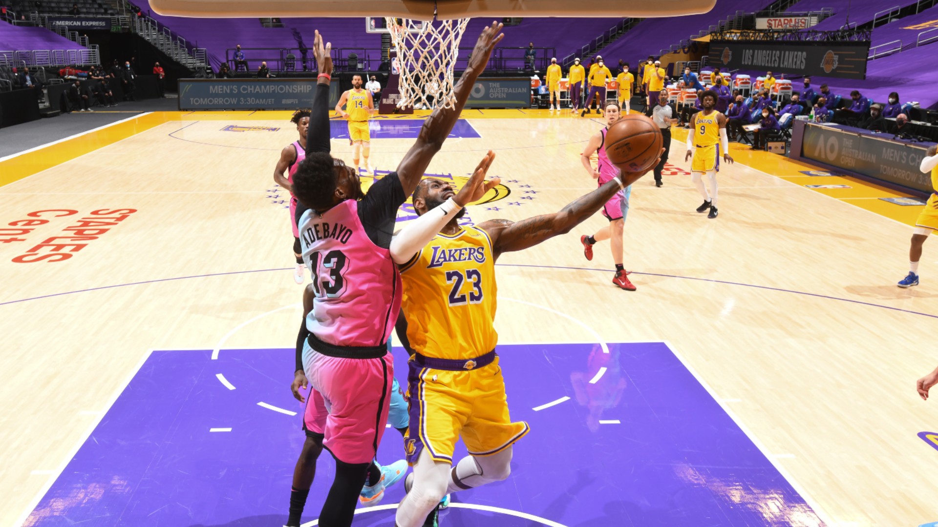 Heat sizzle as Miami pip LeBron's Lakers, Hornets buzz past Curry-less Warriors