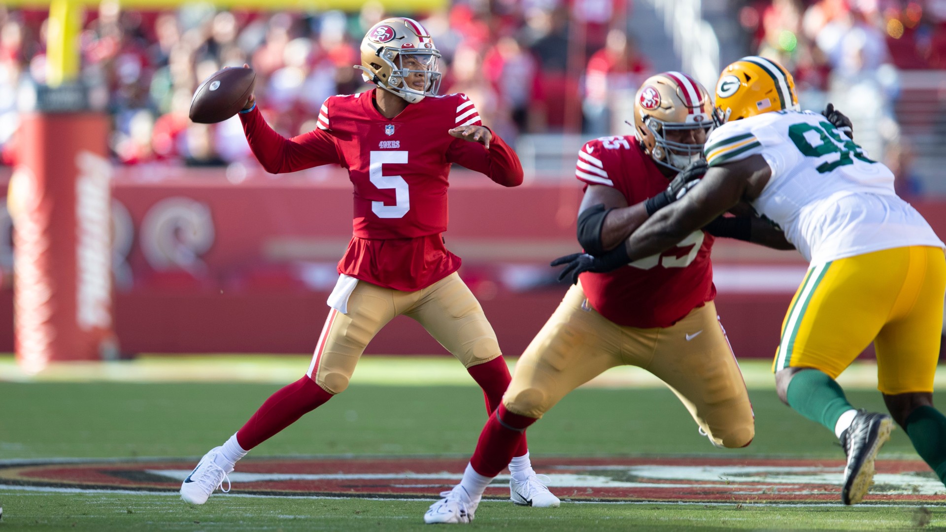 Trey Lance in action for the 49ers in preseason against the Packers