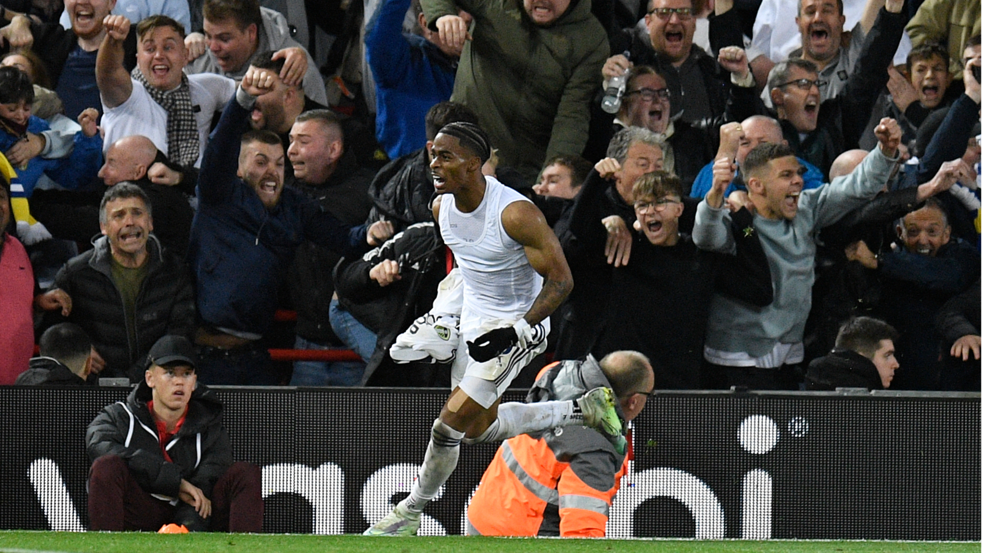 Liverpool 1-2 Leeds United: Last-gasp Summerville sinks Reds