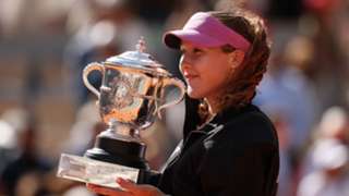 French Open: Andreeva soars past Chwalinska to Roland-Garros glory