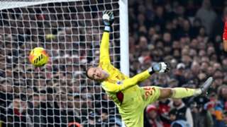Nottingham Forest 0-0 Arsenal: Sels' stunning save frustrates Premier League leaders