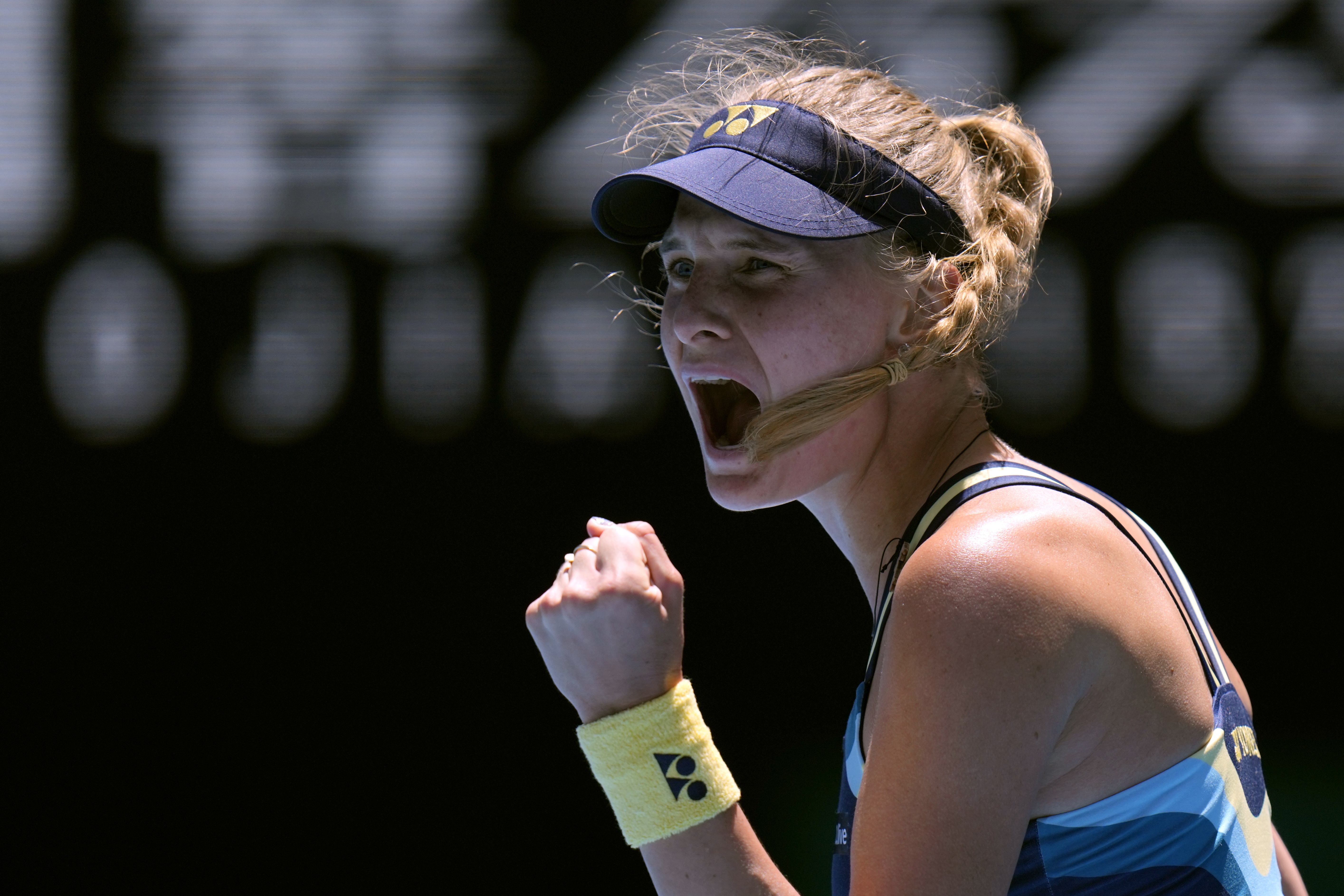 Dayana Yastremska clenches her fist