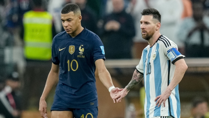 PSG menunggu kembalinya pahlawan Piala Dunia Mbappe dan Messi untuk mendorong Liga Champions