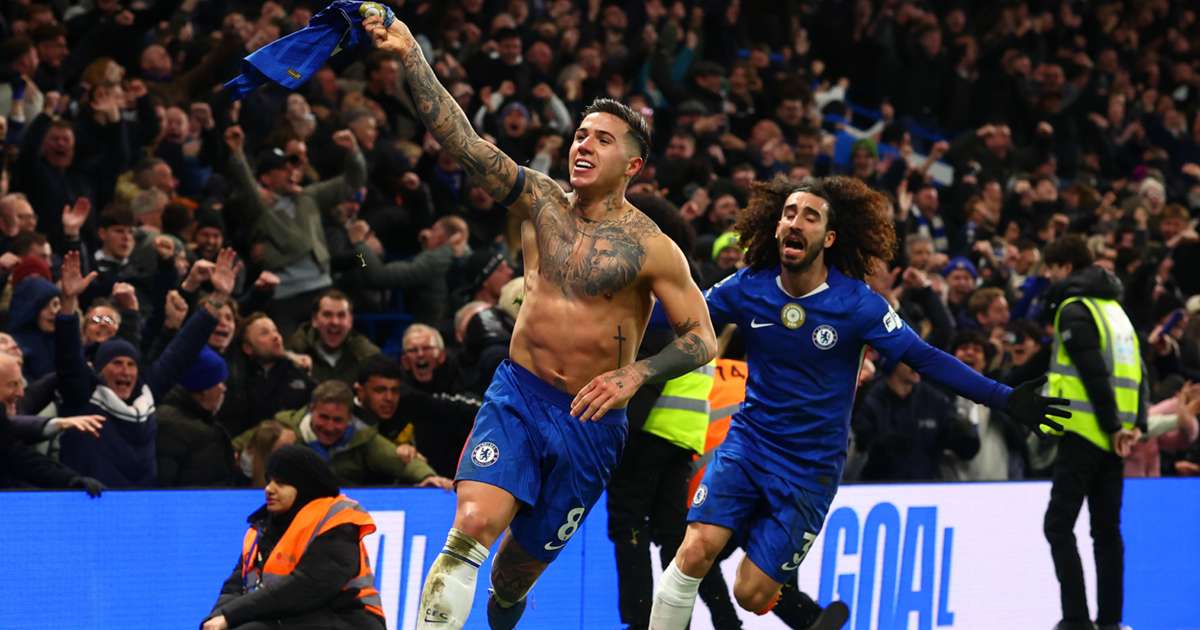 Chelsea 3-2 West Ham: Fernandez caps stunning comeback win