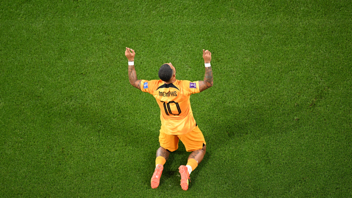 Memphis Depay of Netherlands celebrates after scoring the team's first goal against the USA