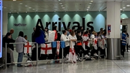 England fans awaited the arrival of the England team (Andrew Matthews/PA)