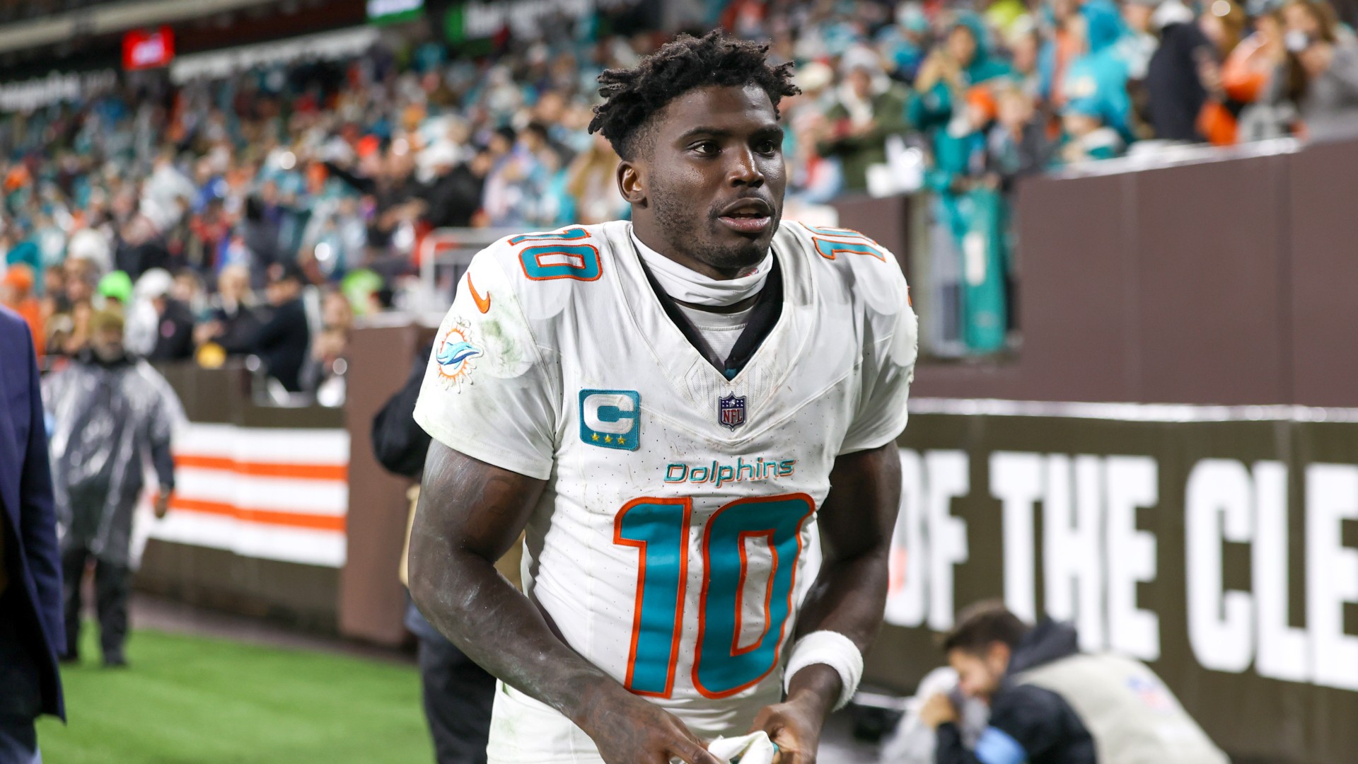 Hill hints at Dolphins exit after missing out on playoffs