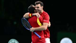 Davis Cup: Comeback kings Spain seal semi-final spot