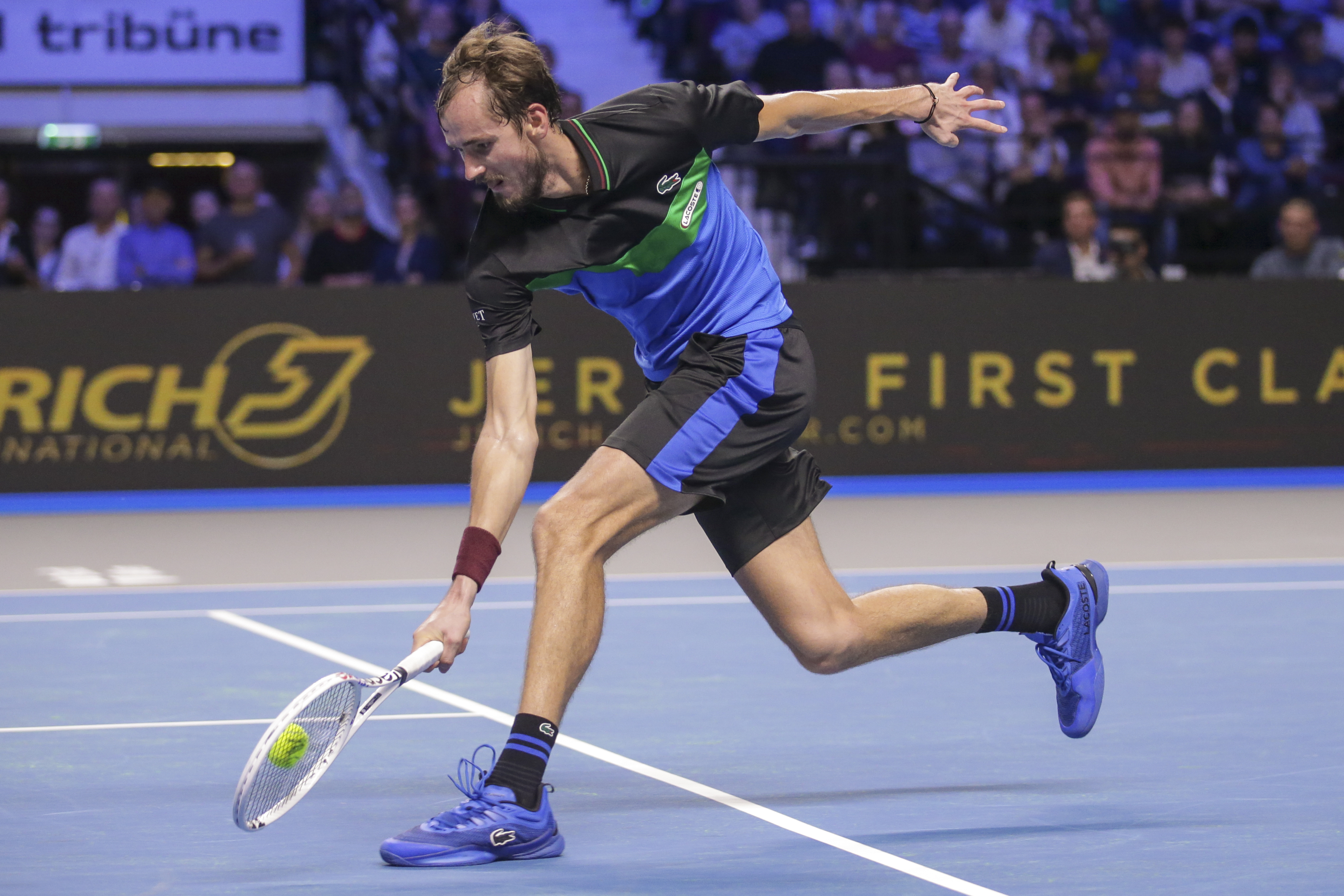 Daniil Medvedev was beaten in Paris