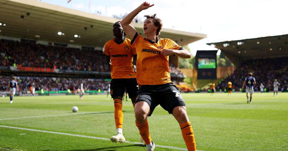 Fer Lopez in action for Wolves