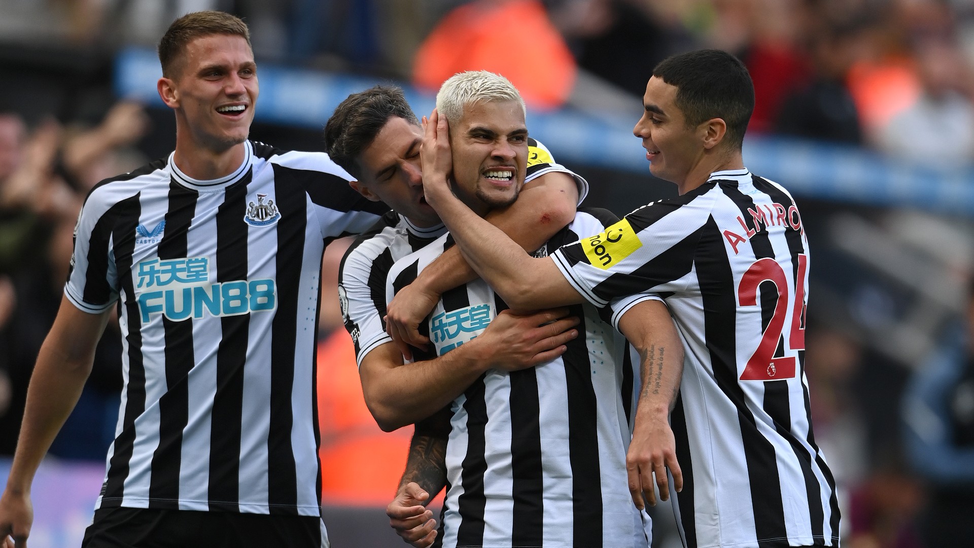 Newcastle not worried about 'statement' at Man Utd as Howe is quizzed on 'best Bruno'