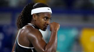 Navarro stunned by Baptiste in Abu Dhabi