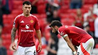 Man Utd players acting 'like babies', says Rooney after Martinez and Fernandes outbursts