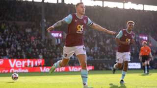 Championship: Burnley go second, while Derby make it three wins in a row