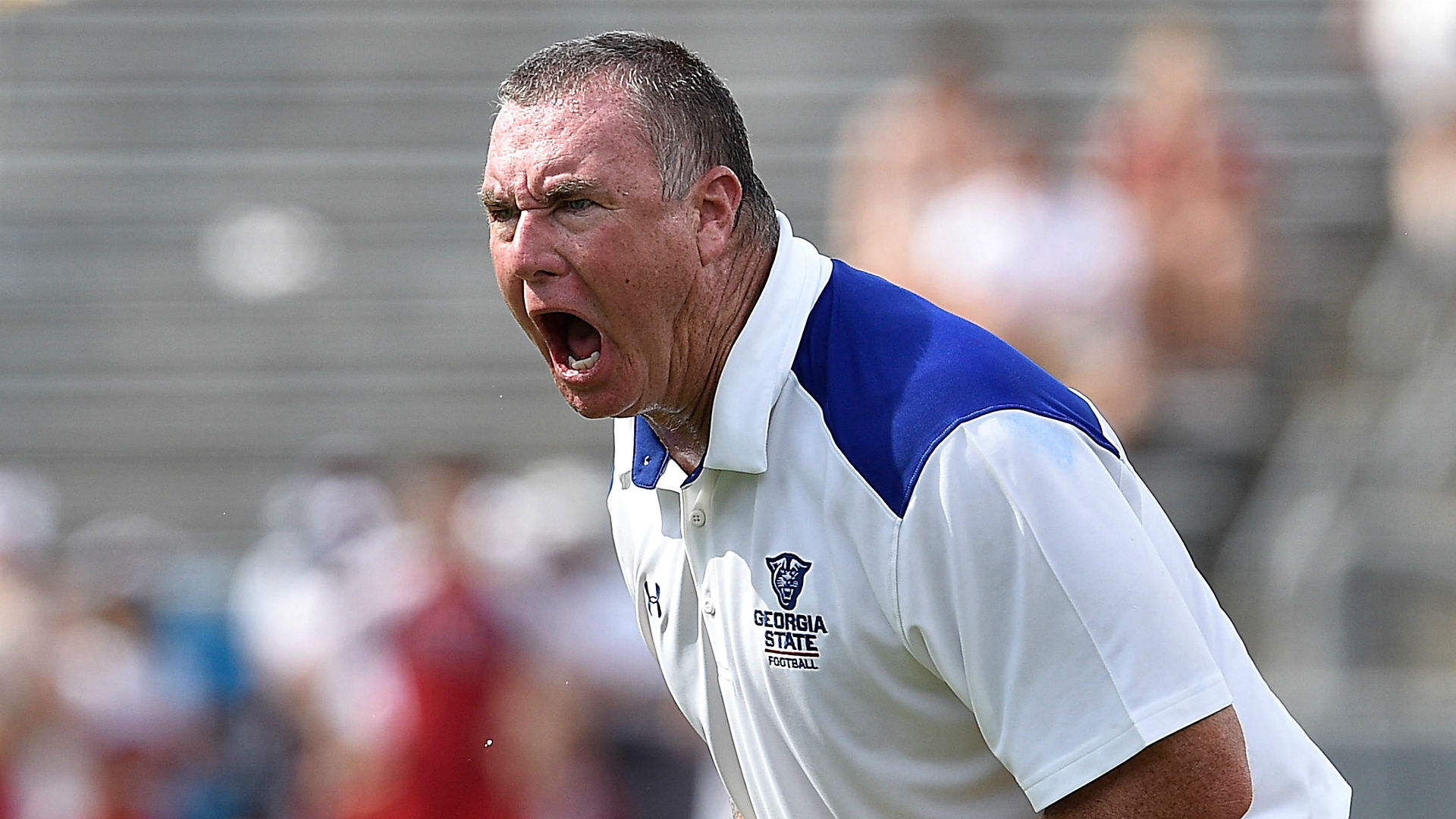 Georgia State coach Shawn Elliott tears biceps fist bumping in game vs ...