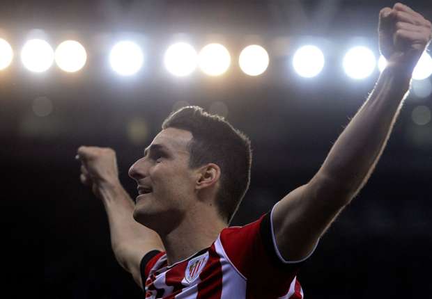 aritz-aduriz-cropped_1hg6j0tqvc96p16irlv2krxndp.jpg