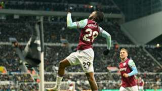 Newcastle United 0-2 West Ham: Soucek and Wan-Bissaka relieve pressure on Lopetegui