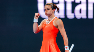 Sakkari stuns Swiatek to reach Qatar Open semis