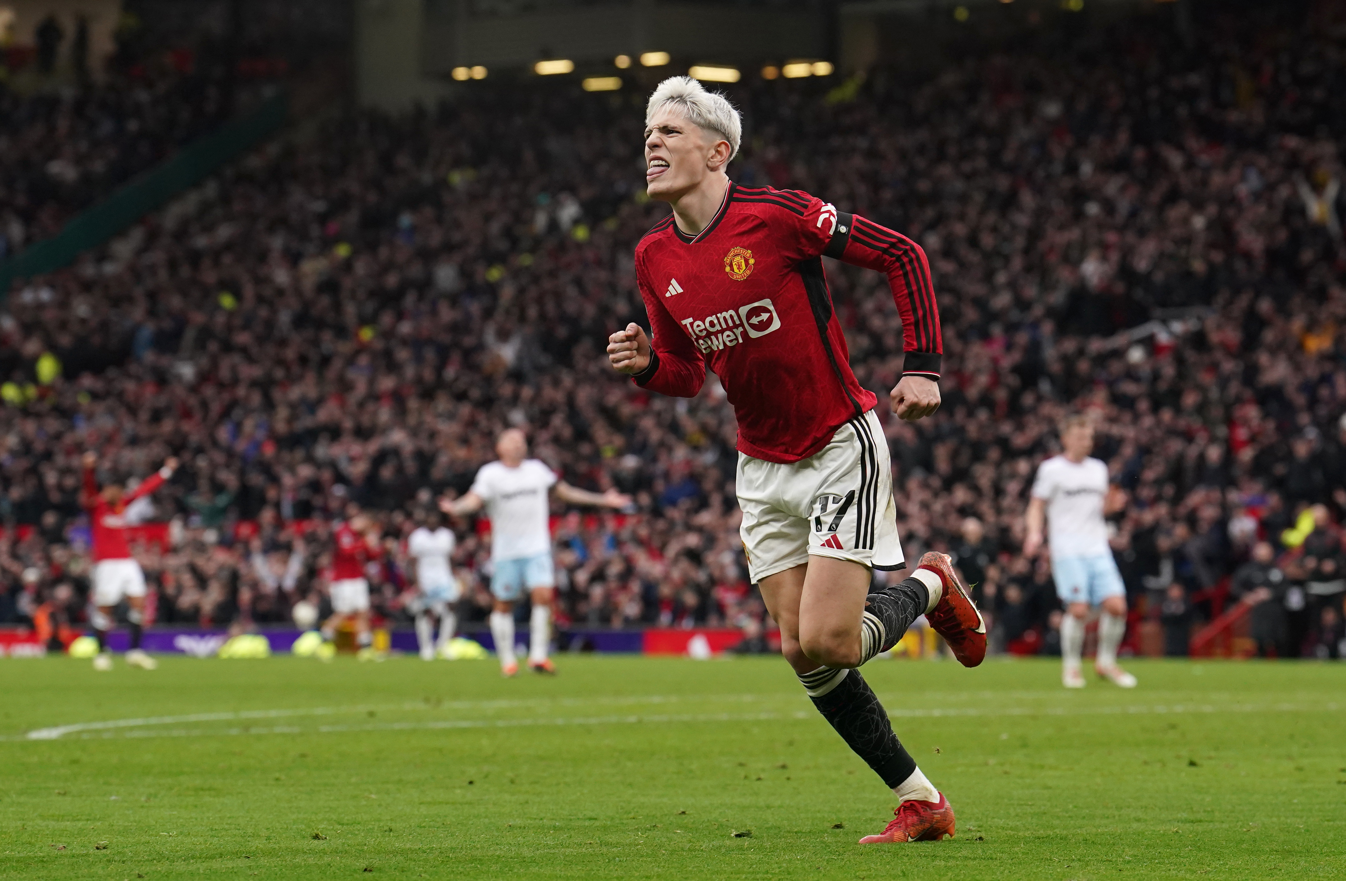 Alejandro Garnacho's brace rounded off a comfortable home win for Manchester United