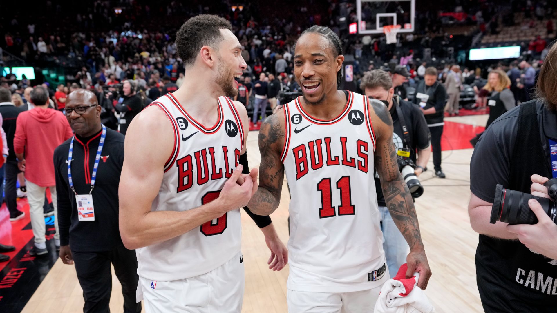 NBA公牛队教练多诺万称赞“非凡”的拉文