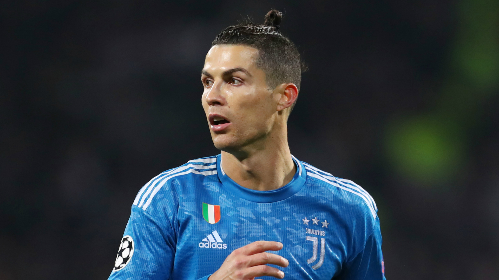 Coronavirus Cristiano Ronaldo And Juventus Players Agree Temporary Pay Cut