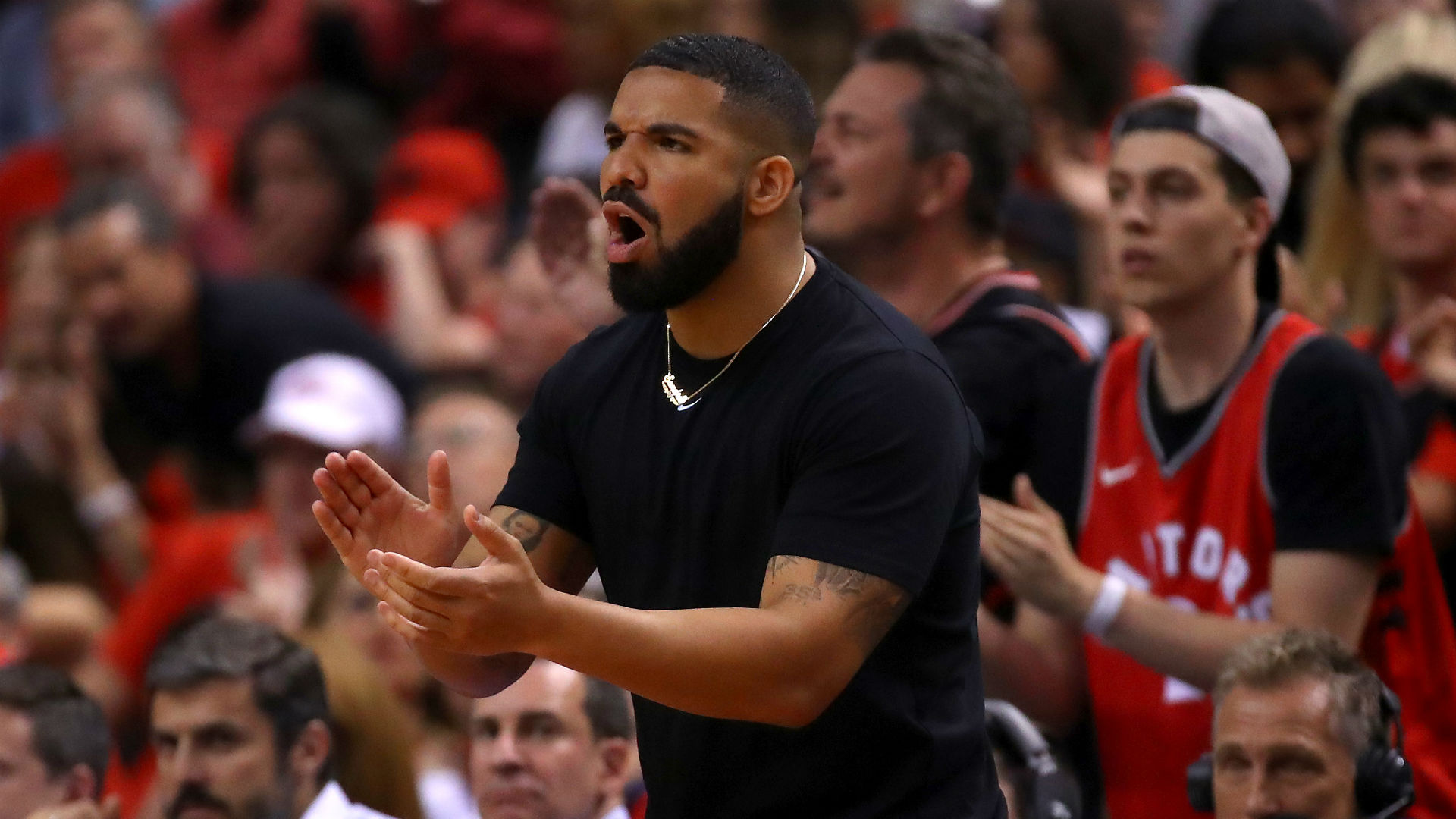 Raptors fan Drake offers support for 'true warrior' Kevin Durant
