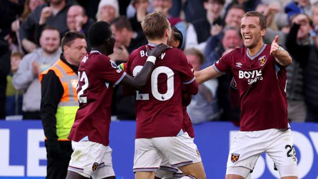 West Ham 3-1 Newcastle United: Premier League strugglers clinch first win under Nuno