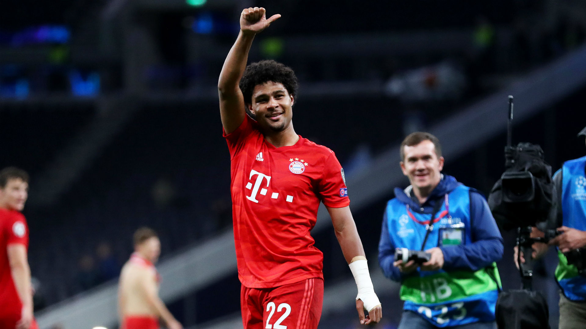 Tottenham 27 Bayern Munich 'North London is red!' Former Arsenal