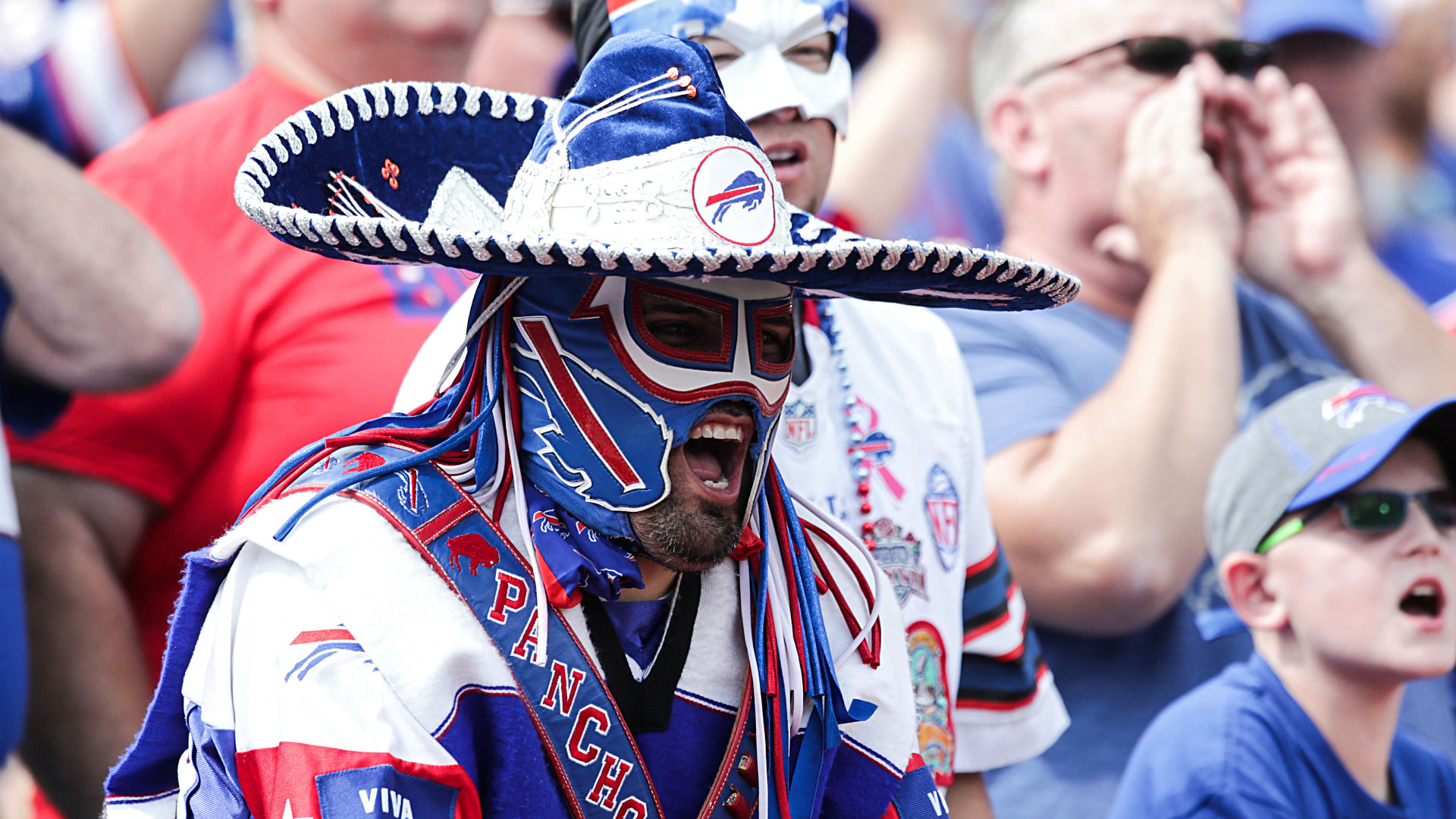 Bills icon Pancho Billa dies after battle with cancer ... Pancho Billa