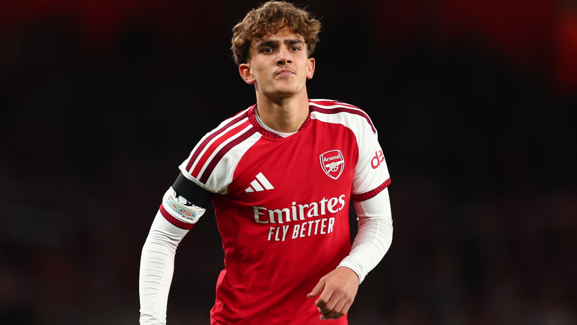 Arsenal-Talent Dowman erhält Spielzeit nach Saka-Verletzung
