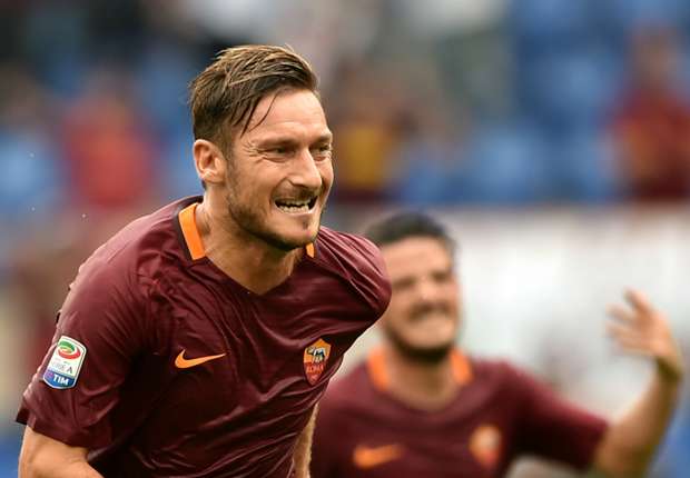 francesco-totti-cropped_1kmsc97re8dcm12312i6bzmod7.jpg