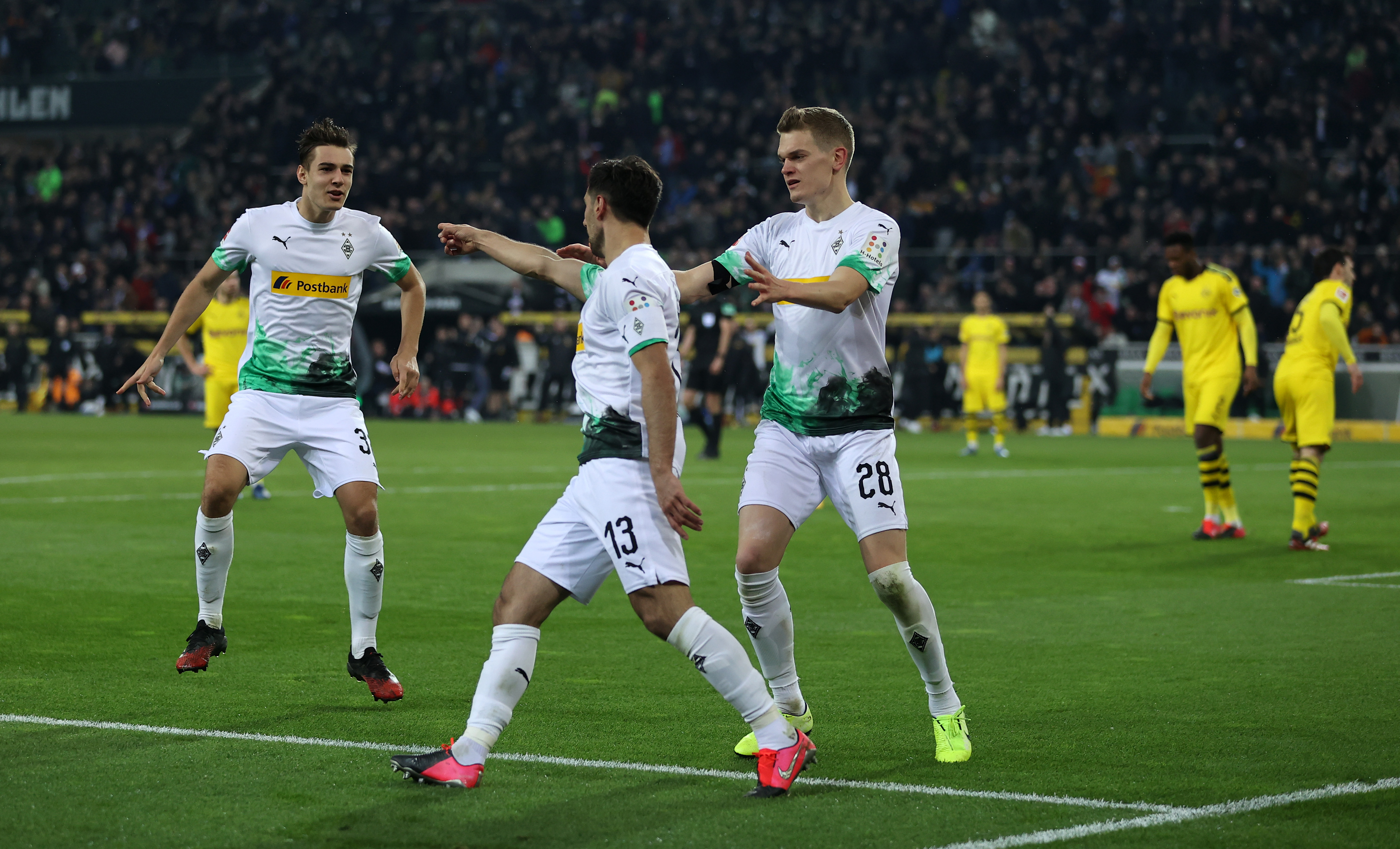Borussia Monchengladbach could not keep up with the pace at the top.