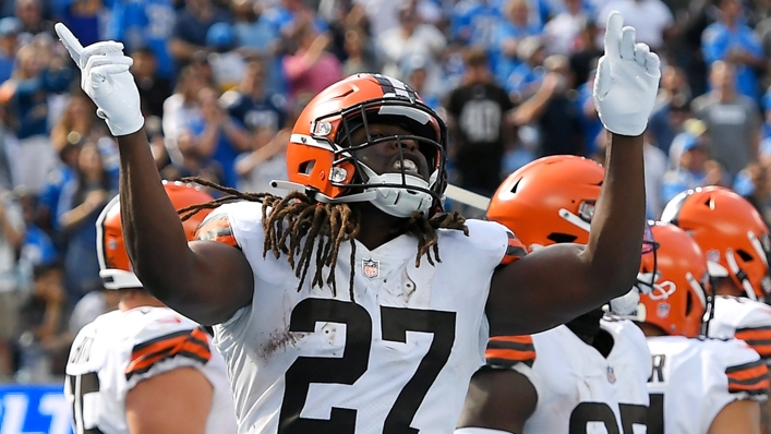 Kareem Hunt celebrates during the Browns' game with the Chargers in Week 5