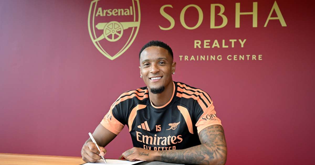 Arsenal complete £55m signing of Aston Villa defender Ezri Konsa