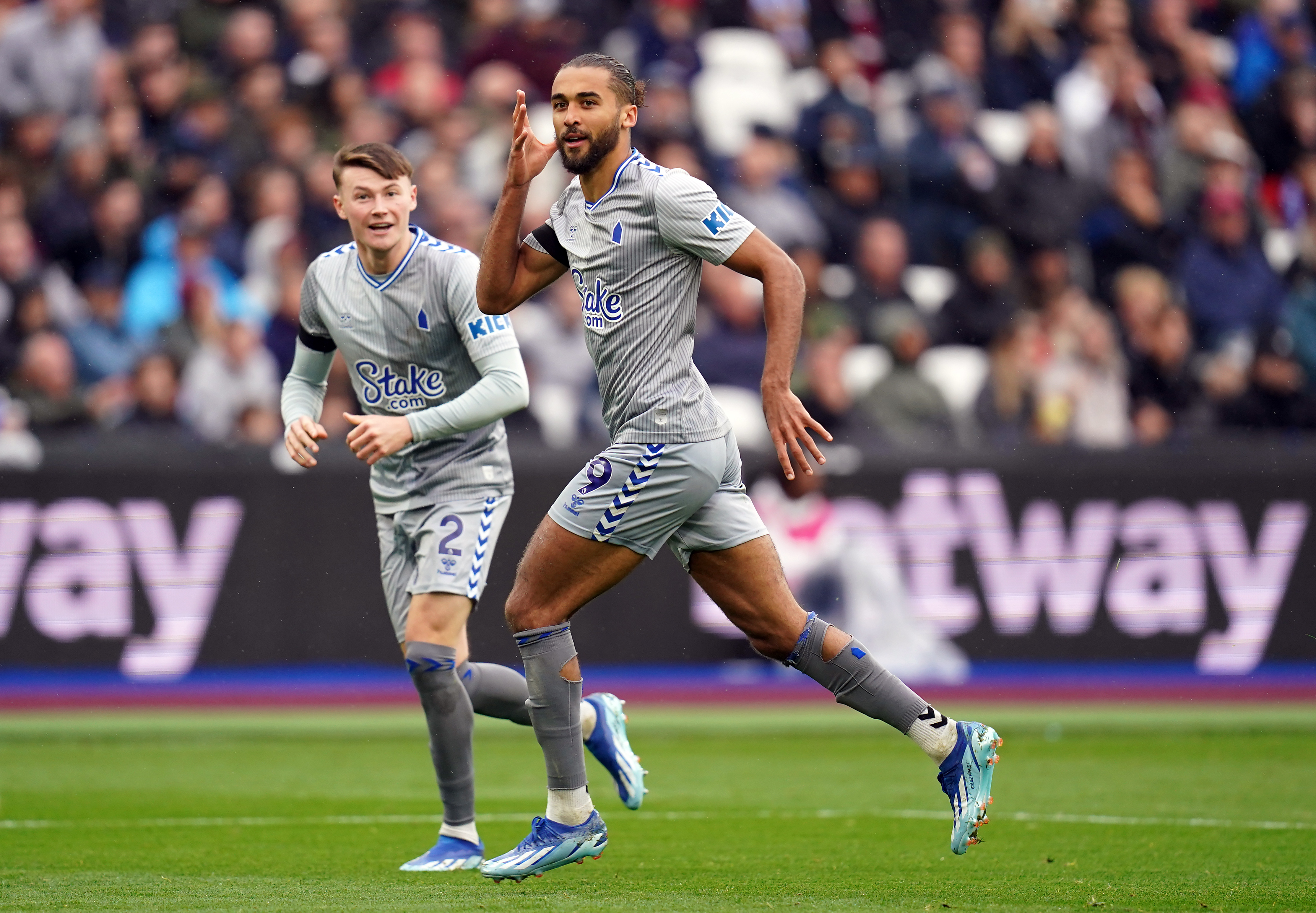 Dominic Calvert-Lewin celebrates a winning goal at West Ham