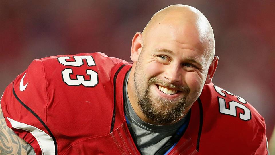 Cardinals sign injured center A.Q. Shipley to one-year extension | NFL ...