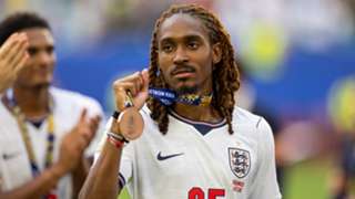 De Zerbi hopes Tottenham can persuade Spence to stay