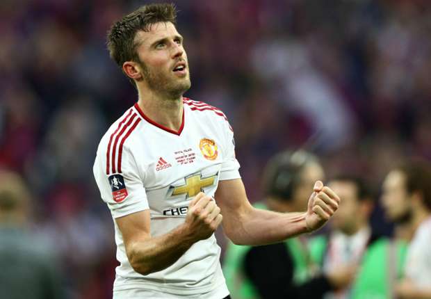 michael-carrick-cropped_152049whv546u1wk11m1x0koxb.jpg
