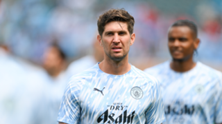 Stones has no plans to leave Man City