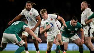 Fin Smith gets first Test start as England change three for France clash