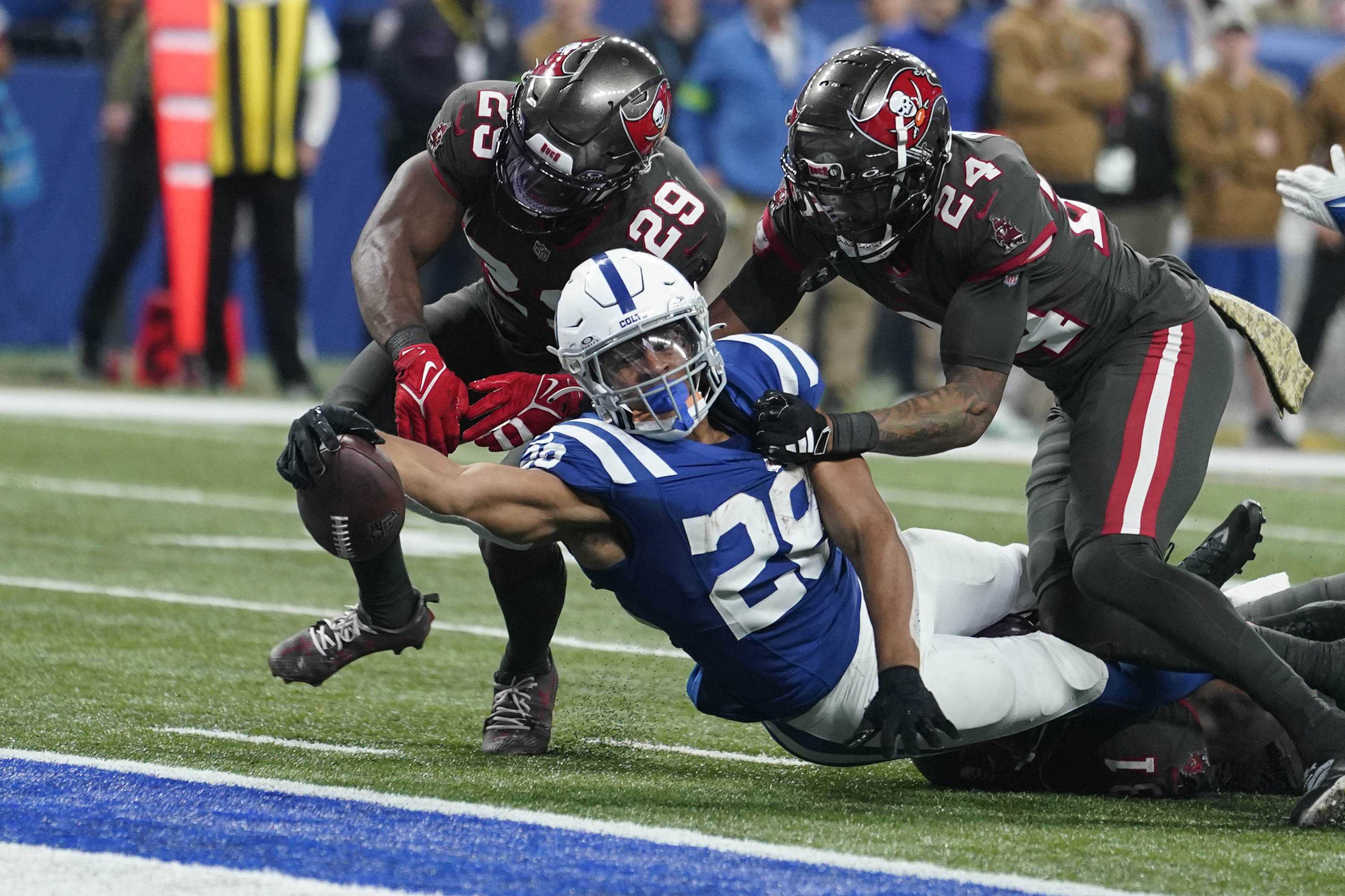 Colts’ Jonathan Taylor to have thumb surgery