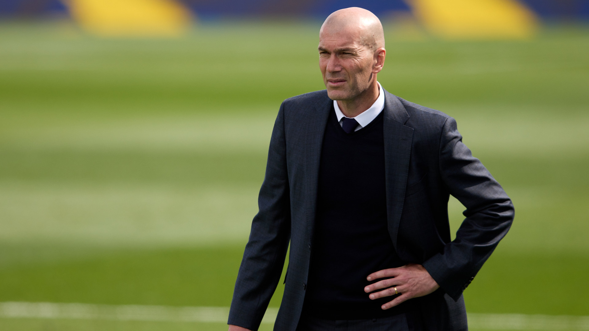 Noel Le Graet has apologised to Zinedine Zidane