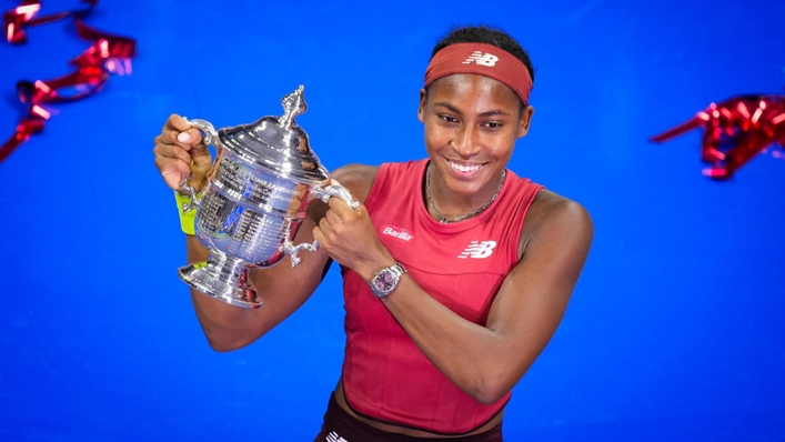 Coco Gauff poses with the US Open trophy (John Minchillo/AP)