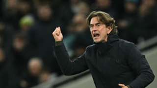 Frank disagrees with Slot as Tottenham boss defends Van de Ven challenge